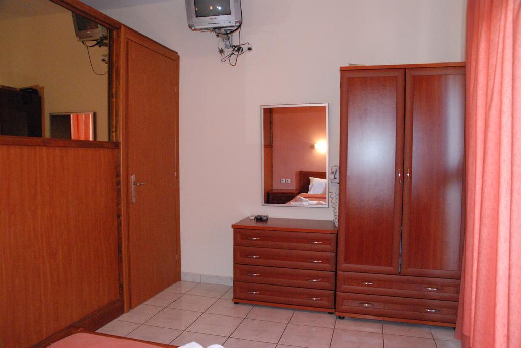 Monemvasia Hotel 스칼라소티로스 객실 사진